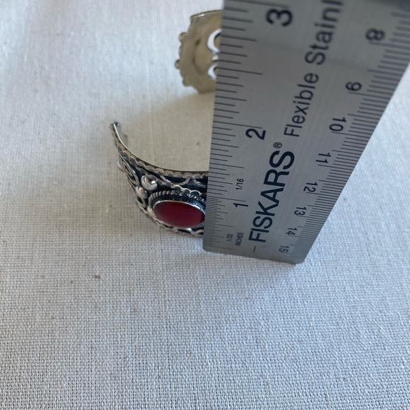 🦩🎄🥰 Host Pick 🥰🎄🦩 Silver & Carnelian Cuff Bracelet - Picture 14 of 14
